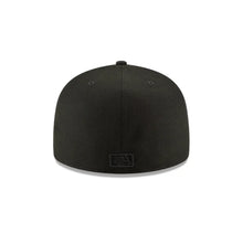 Gorra New Era 5950 MLB Black On Black White Sox
