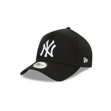 Gorra New Era 940 MLB Parche Serie Mundial Yankees