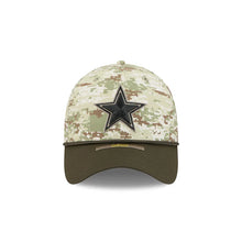 Gorra New Era 3930 NFL Salute To Service 2025 Cowboys