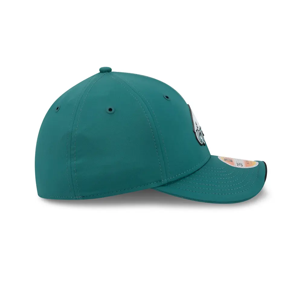 Gorra New Era 3930 NFL Sideline 2026 Eagles