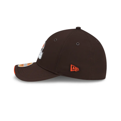 Gorra New Era 3930 NFL Sideline 2026 Browns