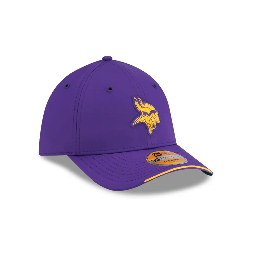 Gorra New Era 3930 NFL Sideline 2026 Vikings