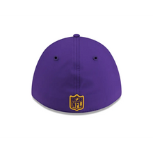 Gorra New Era 3930 NFL Sideline 2026 Vikings