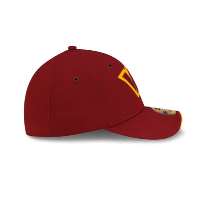 Gorra New Era 3930 NFL Sideline 2026 Commanders