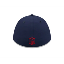 Gorra New Era 3930 NFL Sideline 2026 Patriots