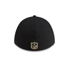 Gorra New Era 3930 NFL Sideline 2026 Saints