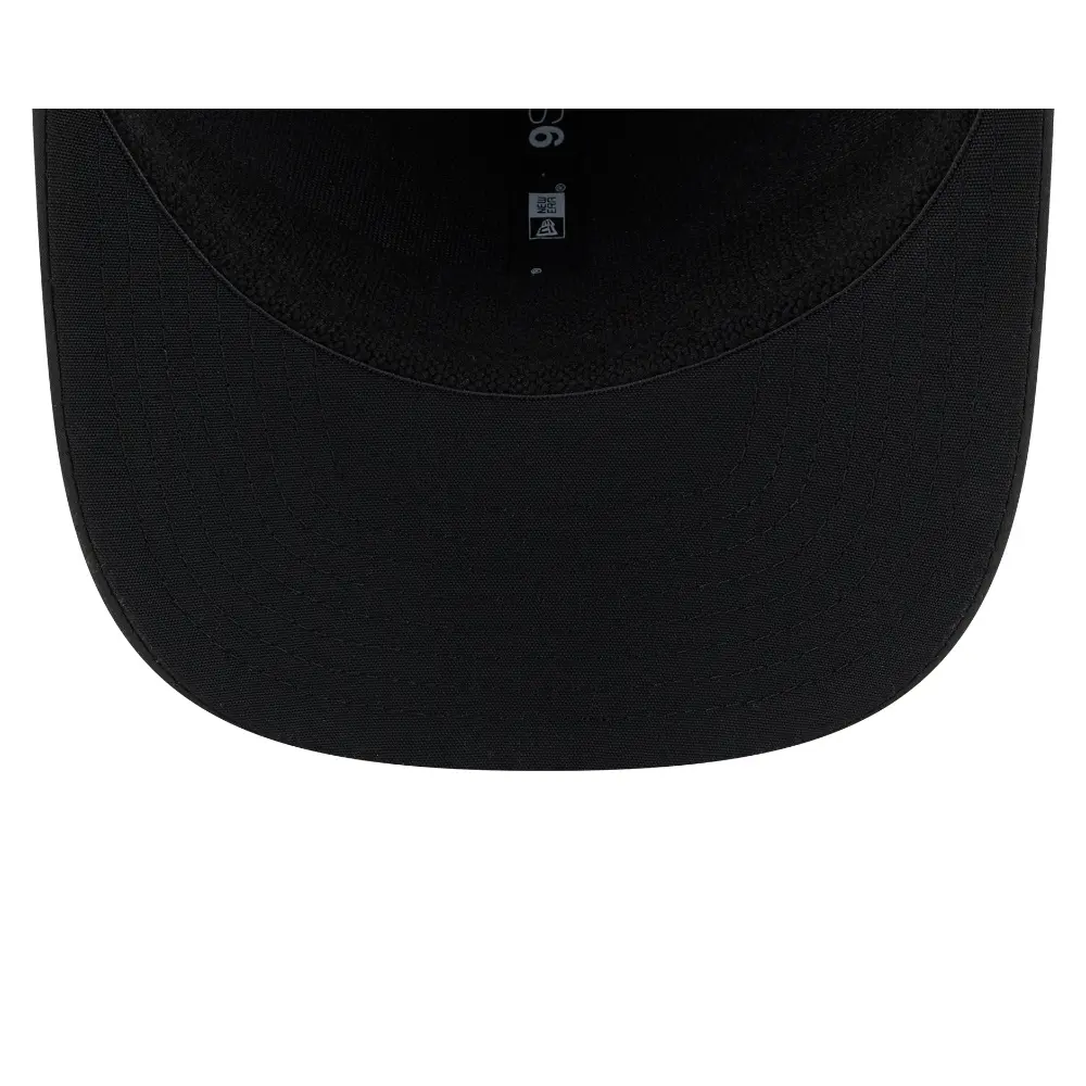 Gorra New Era NFL 970 Salute To Service 2026 Buccaneers