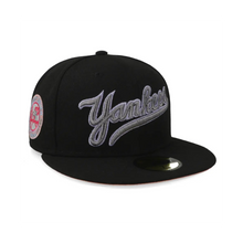 Gorra New Era 5950 MLB Black Blush Yankees