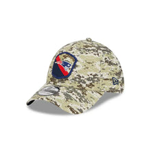 Gorra New Era 3930 NFL Salute To Service 2023 Patriots