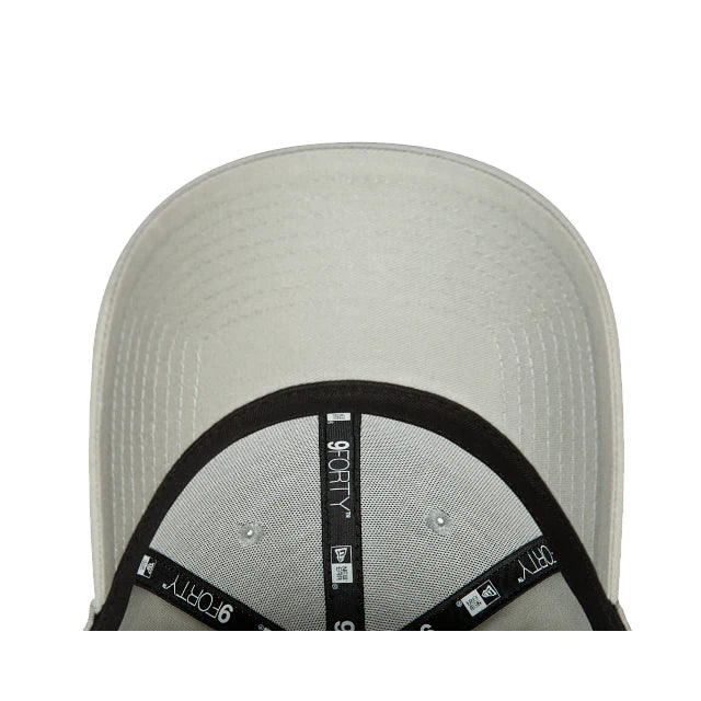 Gorra New Era 940 F1 Oracle Red Bull Essential Gris