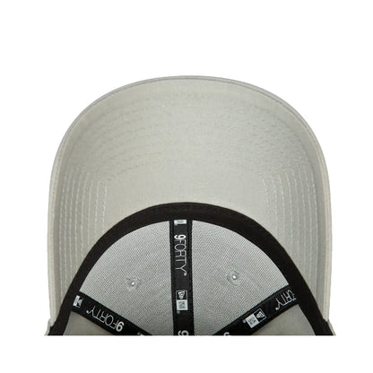Gorra New Era 940 F1 Oracle Red Bull Essential Gris