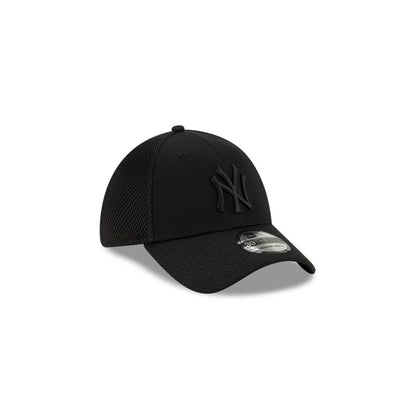 Gorra New Era 3930 MLB Basic Black And Black Yankees
