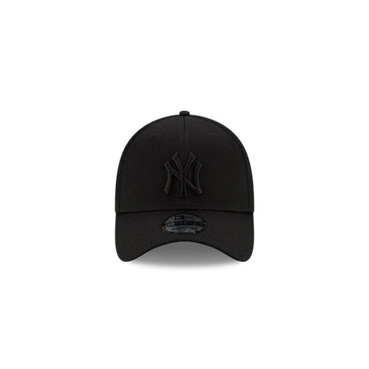 Gorra New Era 3930 MLB Basic Black And Black Yankees