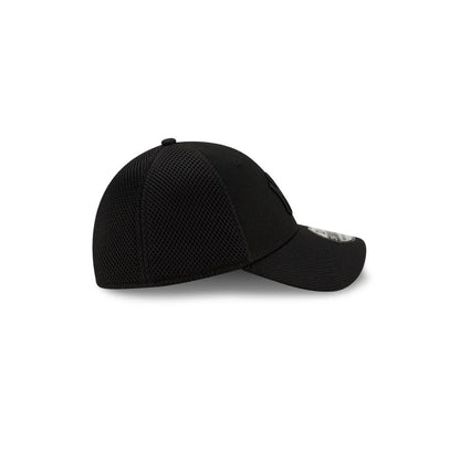 Gorra New Era 3930 MLB Basic Black And Black Yankees