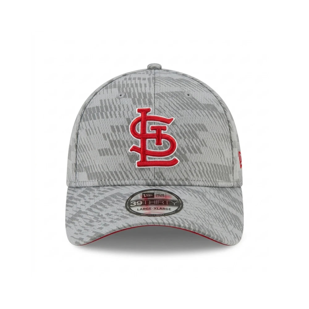 Gorra New Era 3930 MLB Club House 2025 Cardinals