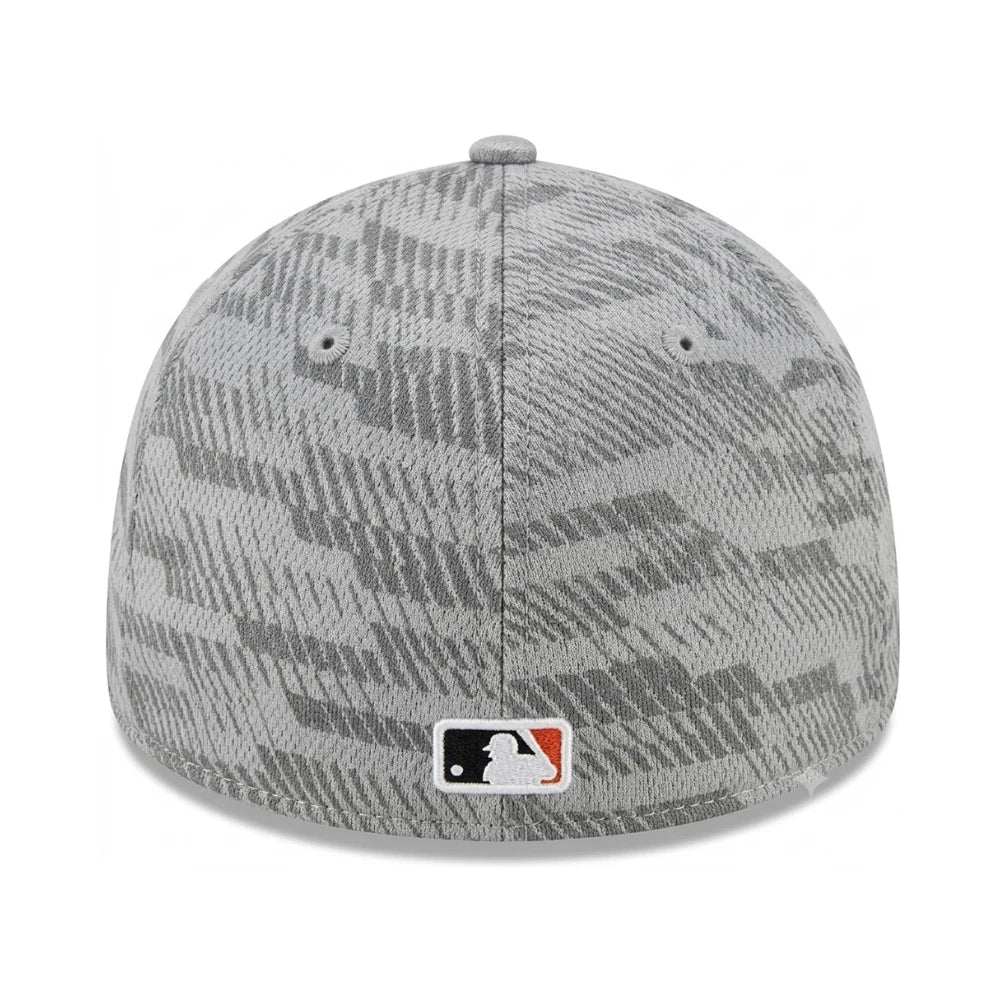 Gorra New Era 3930 MLB Club House 2025 Giants