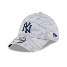 Gorra New Era 3930 MLB Clubhouse 2025 Yankees
