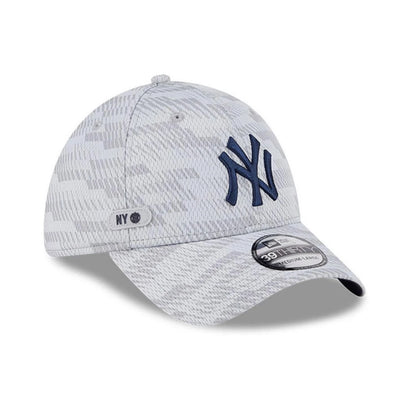 Gorra New Era 3930 MLB Club House 2025 Yankees
