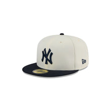 Gorra New Era 5950 MLB Evergreen Chrome Yankees