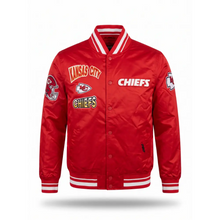 Chamarra Pro Standard NFL Turn It Up Satín Chiefs