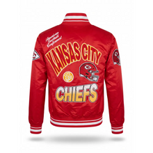 Chamarra Pro Standard NFL Turn It Up Satín Chiefs