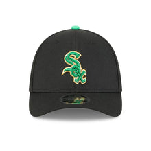 Gorra New Era 3930 MLB Saint Patricks Day White Sox