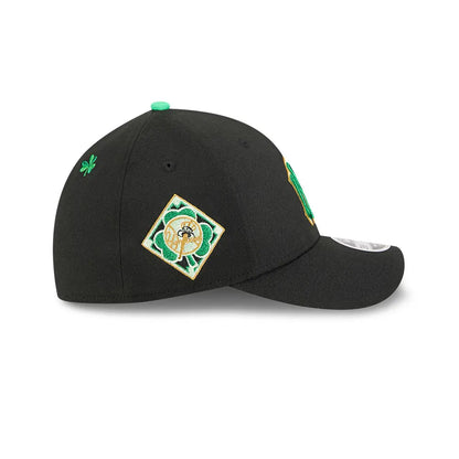 Gorra New Era 3930 MLB Saint Patricks Day Yankees