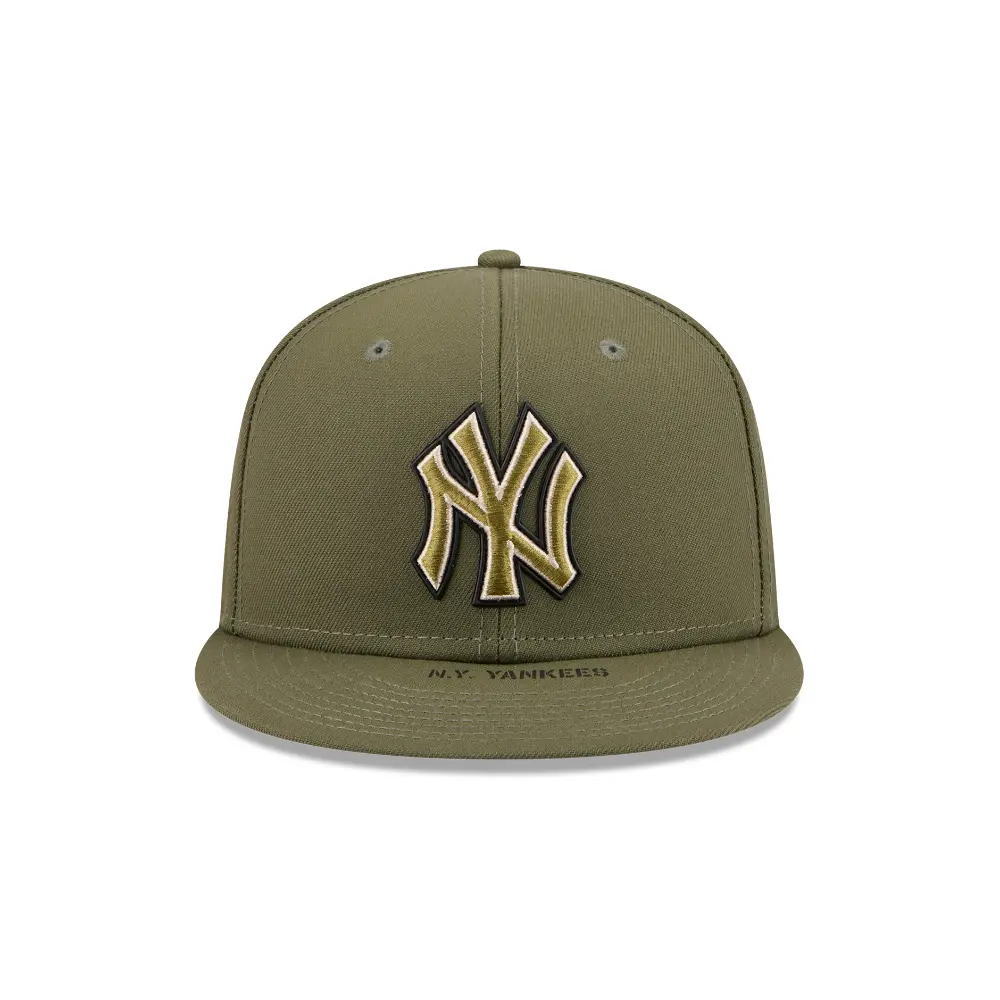 Gorra New Era 5950 MLB Armed Forces Day 2026 Yankees