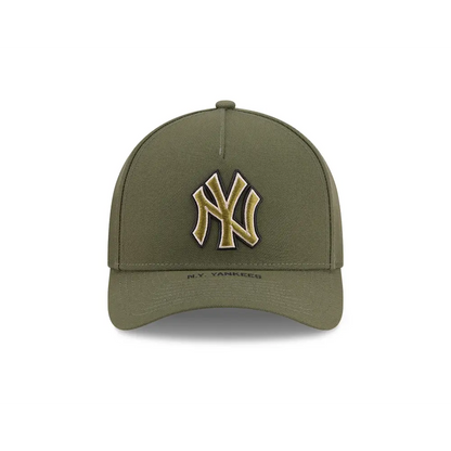 Gorra New Era 940 MLB Armed Forces Day 2026 Yankees