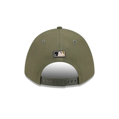 Gorra New Era 940 MLB Armed Forces Day 2026 Yankees